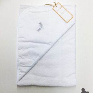 Plumeline // Badcape // White
