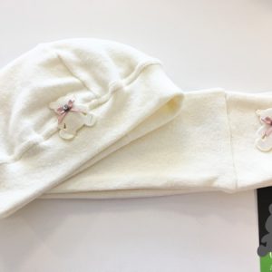 Strass // Wintermuts 'Beer' // Gebroken wit