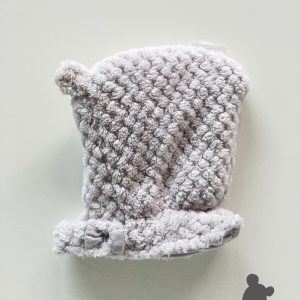 Noukie's // Wintermuts 'Strikje' // Parelmoer Greige